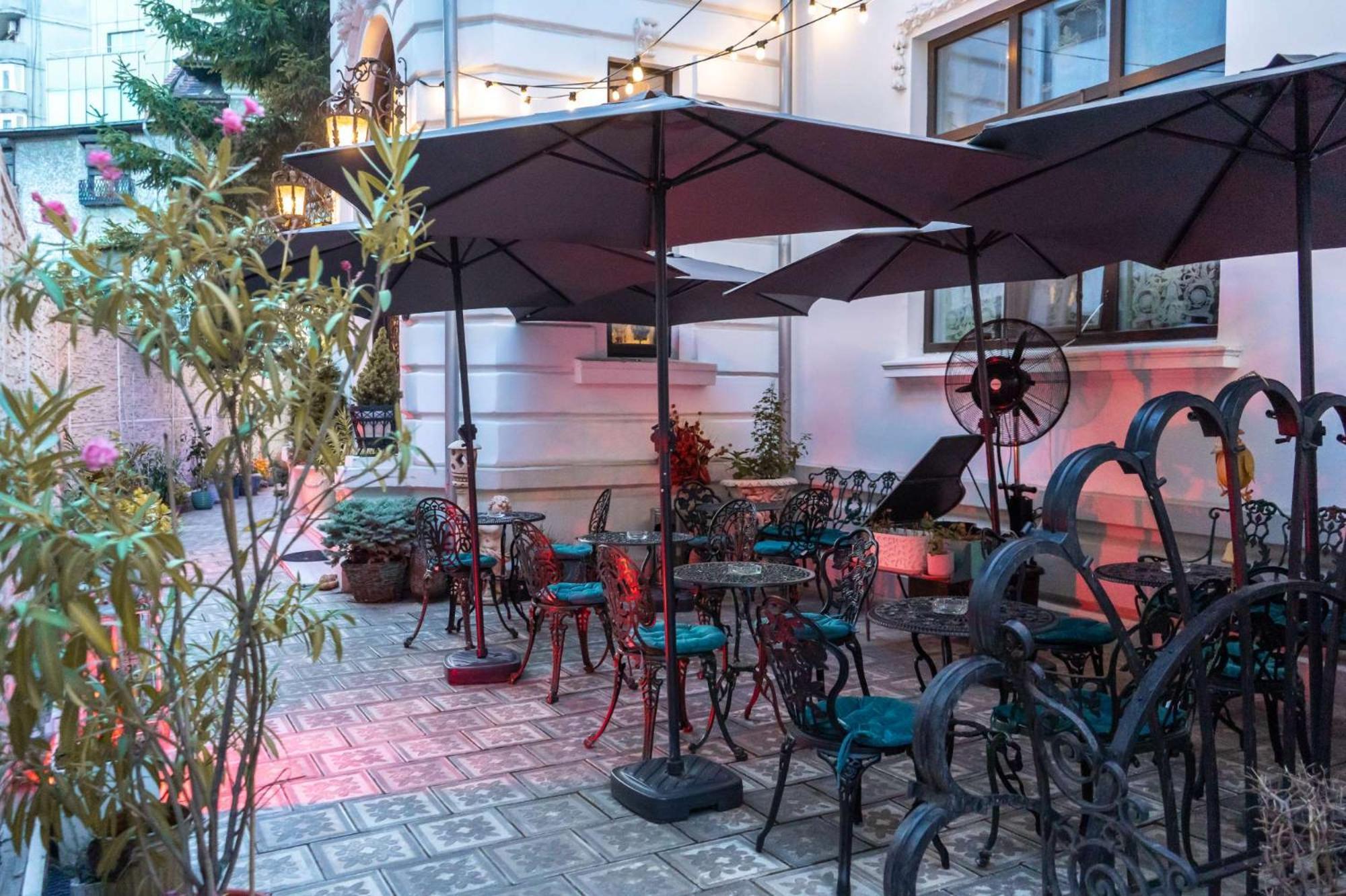 Conacul Coroanei Luxury Boutique Hotel Букурещ Екстериор снимка