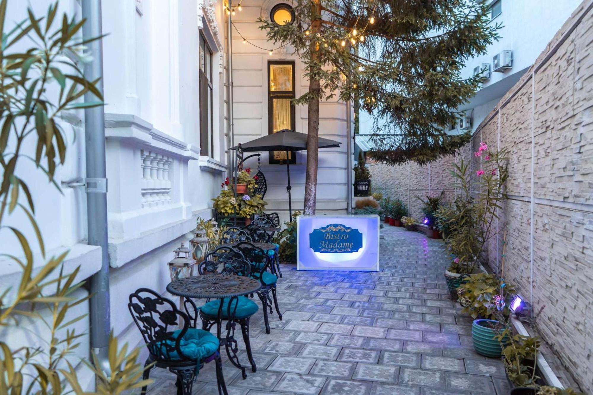 Conacul Coroanei Luxury Boutique Hotel Букурещ Екстериор снимка