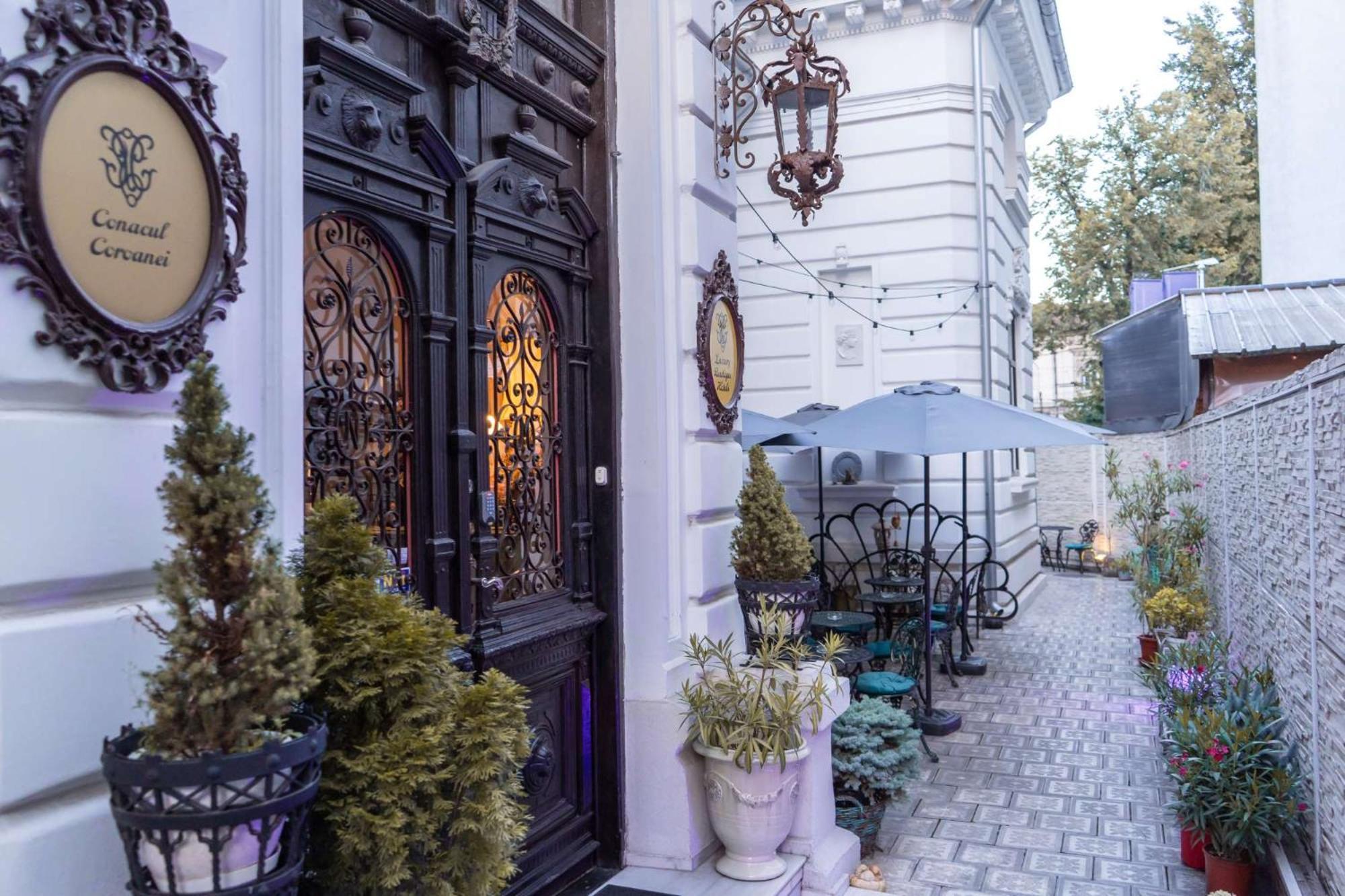 Conacul Coroanei Luxury Boutique Hotel Букурещ Екстериор снимка