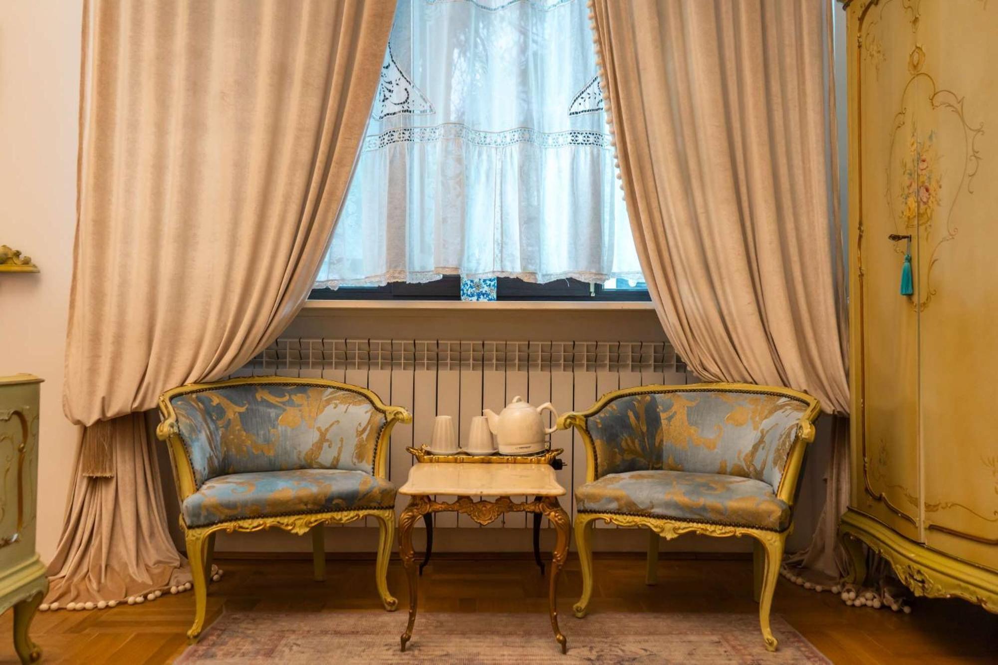 Conacul Coroanei Luxury Boutique Hotel Букурещ Екстериор снимка