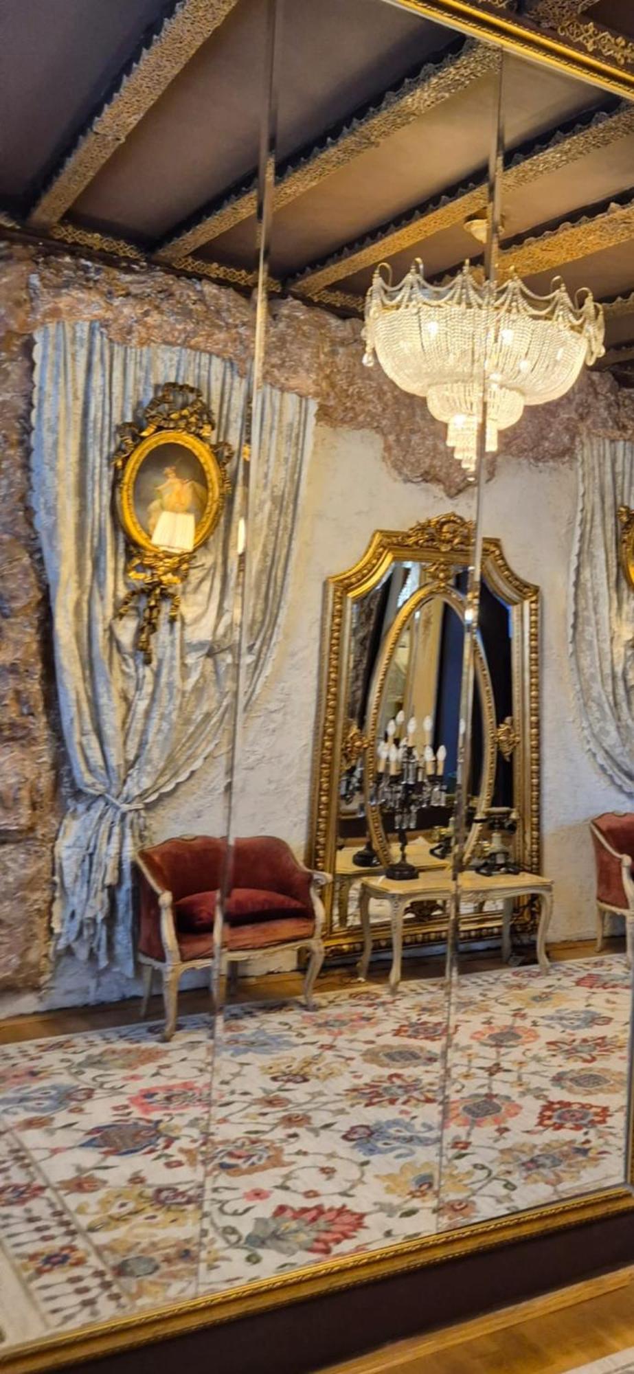Conacul Coroanei Luxury Boutique Hotel Букурещ Екстериор снимка